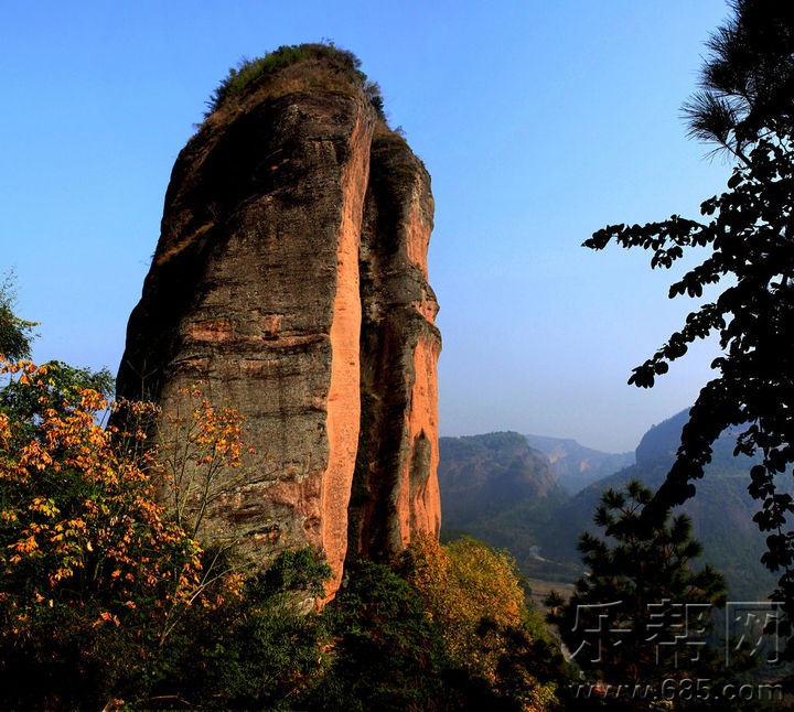 翠微峰(中国唯一可攀爬的4a级一线天景区)[赣州宁都]